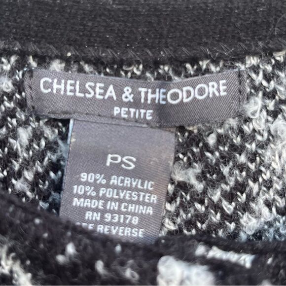 CHELSEA & Theodore Sweater Jacket Black and White Aztec Snap Front Women's PS - Picture 6 of 6
